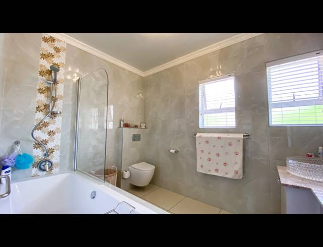 4 BEDROOM HOUSE FOR SALE IN GREENSTONE HILL